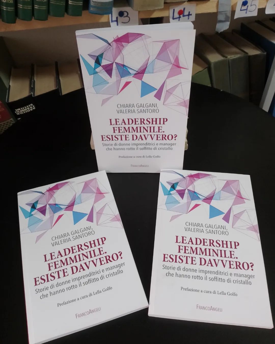 Presentazione di “Leadership femminile. Esiste davvero?” di Valeria Santoro